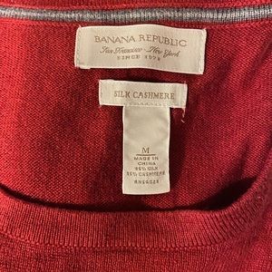 Banana republic cashmere sweater